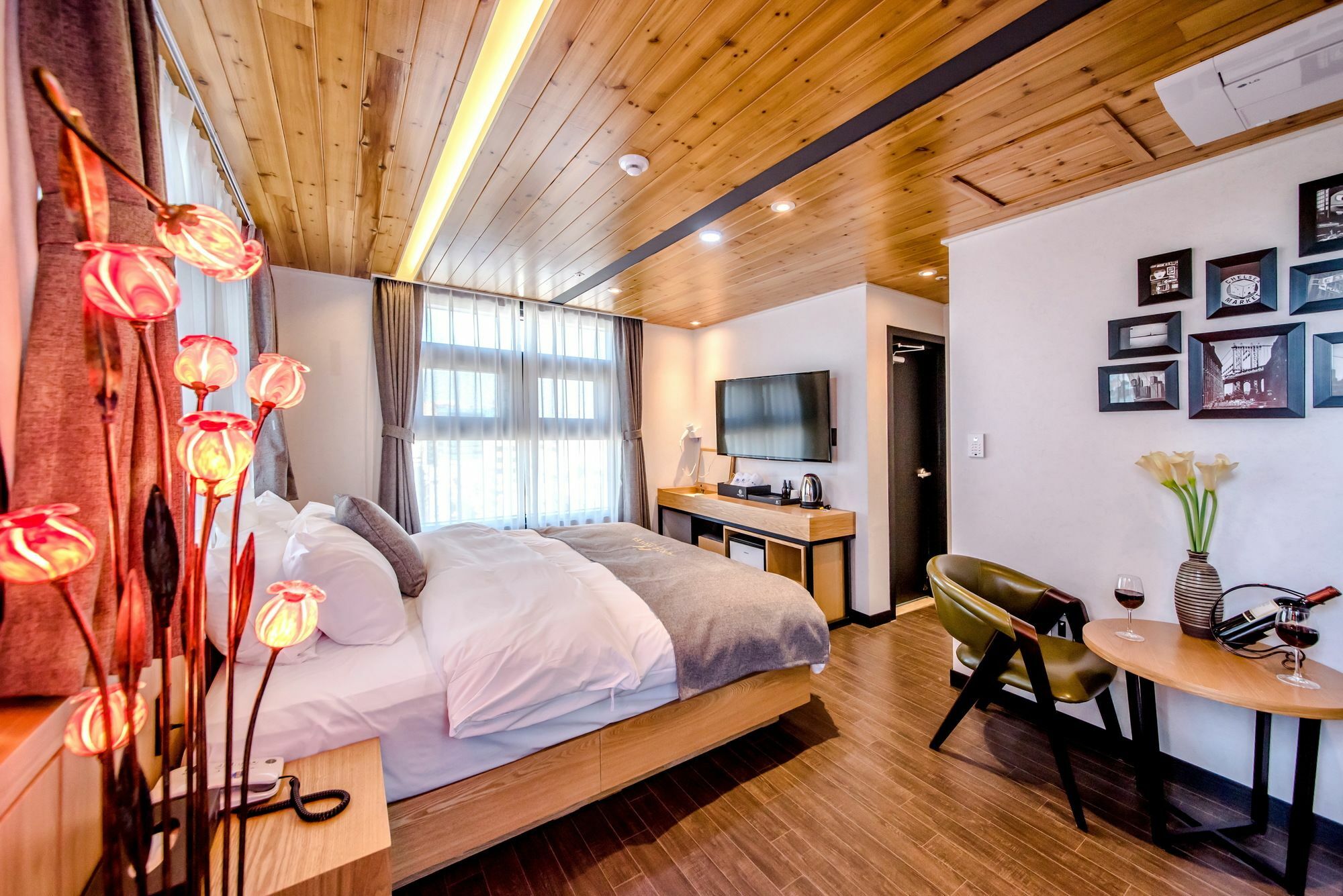 Jeju Hertz Hotel Exterior foto